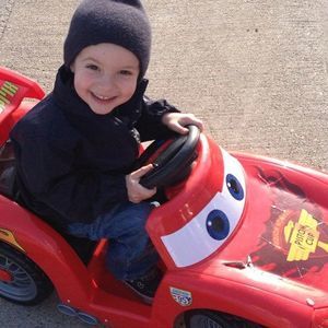 Meet your Posher, Fallon